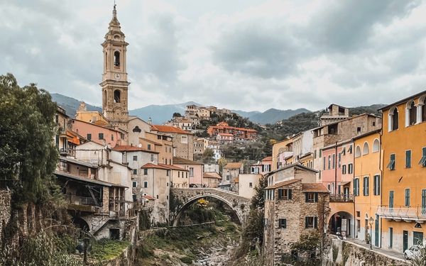Weekend tra i borghi dell'entroterra ligure